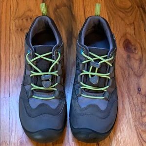 Boys Keen boots